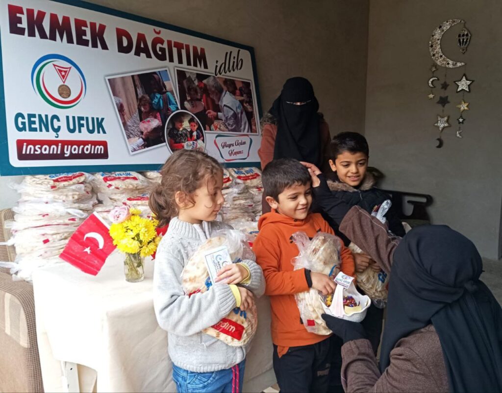 İdlib Ekmek, Kurban dağıtımları