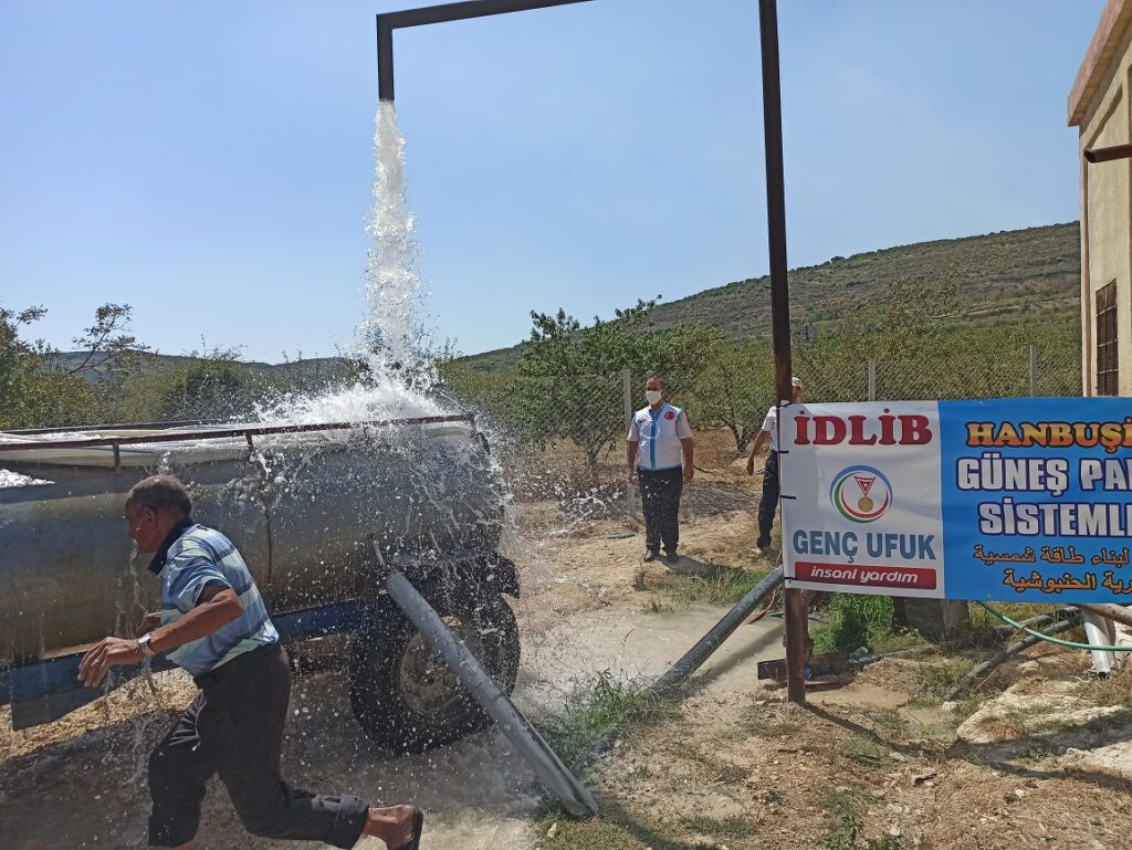 Hanbuşiye Güneş Panelli Su Kuyusu