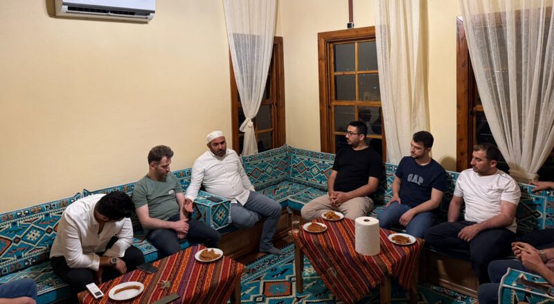 Vefa Konağı Sohbetleri "Allah İçin Sevmek"