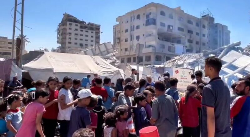 Gazze Hanyunus Yemek İkramı