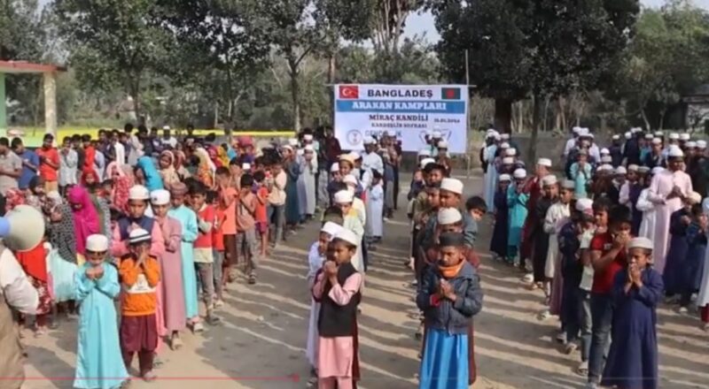 Miraç Kandili Arakan Sıcak Yemek