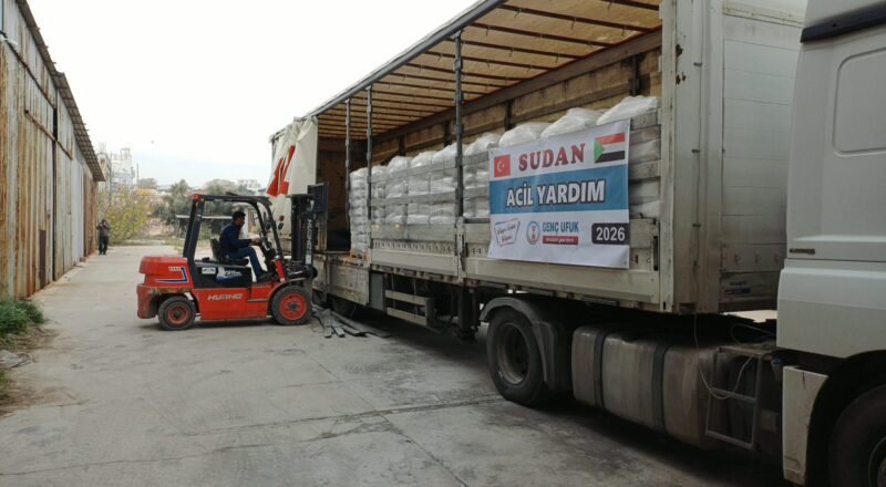 Sudan için İyilik Gemisine 1 Tır Un Yardımı