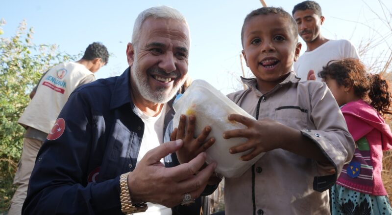Yemen İftar Yemeği İkramı